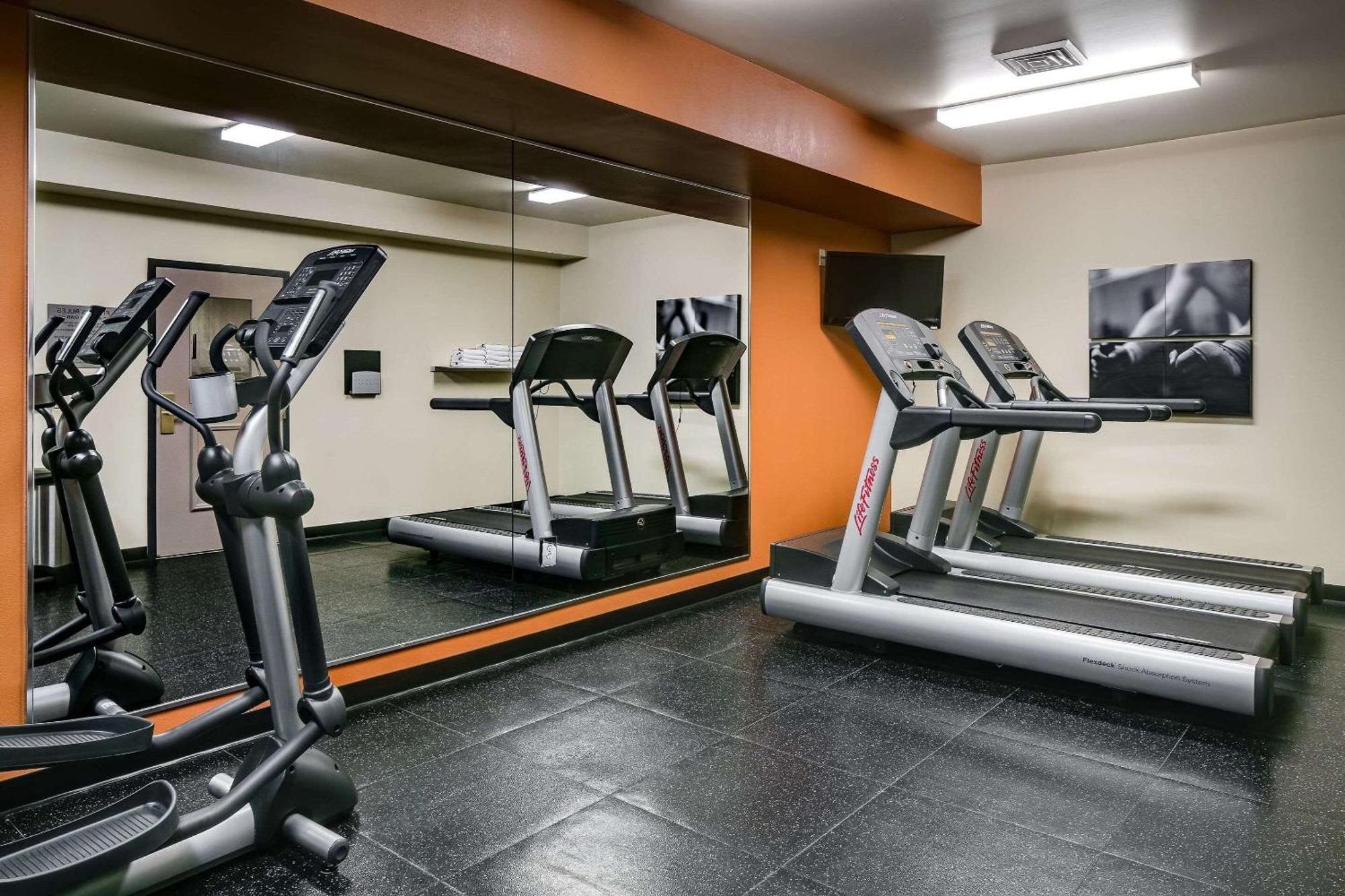 Country Inn & Suites By Radisson, Madison West, Wi Middleton Extérieur photo